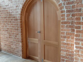 Cedar Arched Doors